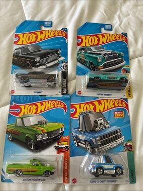 Chevy  Green and Black '53 and '72 Chevrolet Die-Cast Cars - 4 Pack